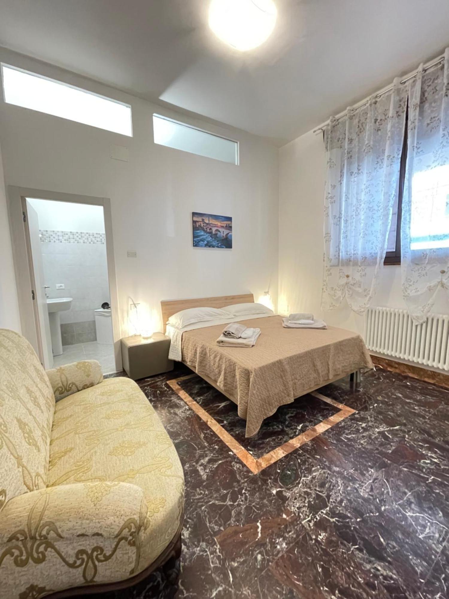 You & Me Garibaldi Home Verona Center Extérieur photo